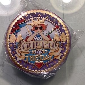 Mary Engelbreit Trinket Box. “Queen for The Day”. Brand New